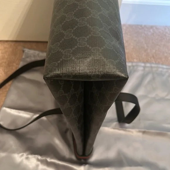 Gucci Supreme Sherry Line Tote Bag - Black - Picture 7 of 11